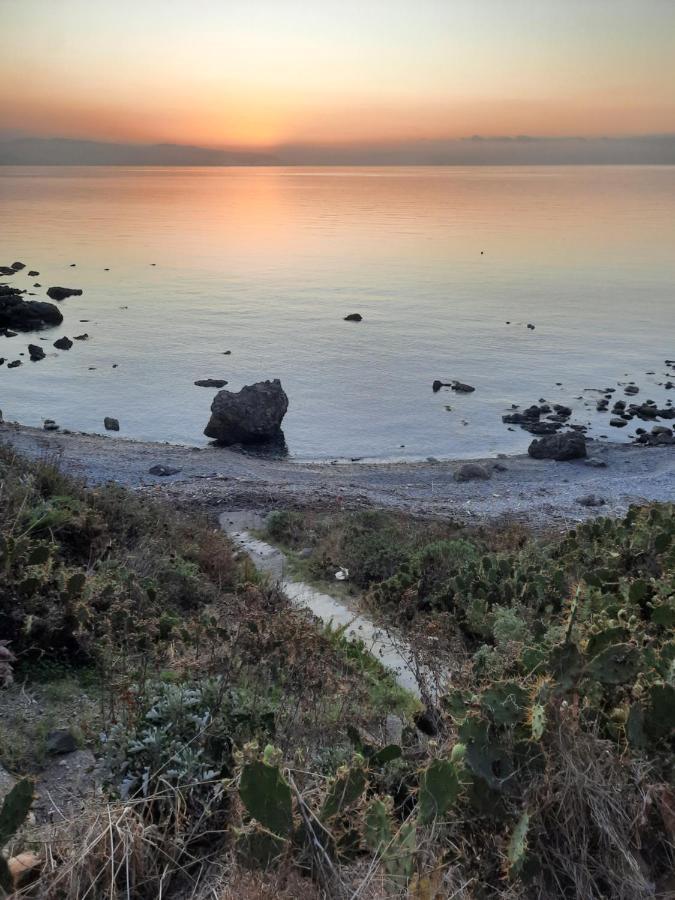 Gli Appartamenti Degli Dei Milazzo Bagian luar foto