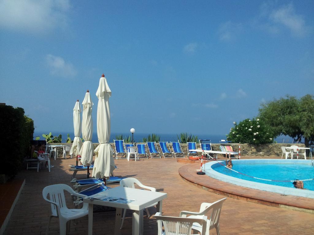 Gli Appartamenti Degli Dei Milazzo Ruang foto